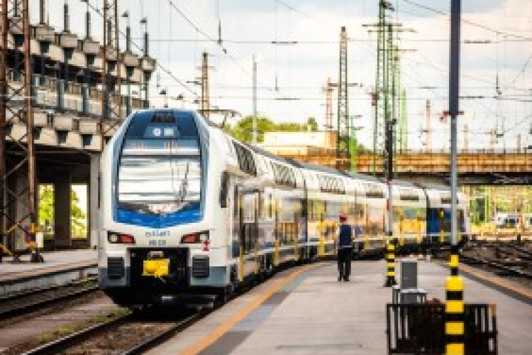 MÁV: több járművet állítanak forgalomba az év végi, újévi időszakban bizonyos vonalakon