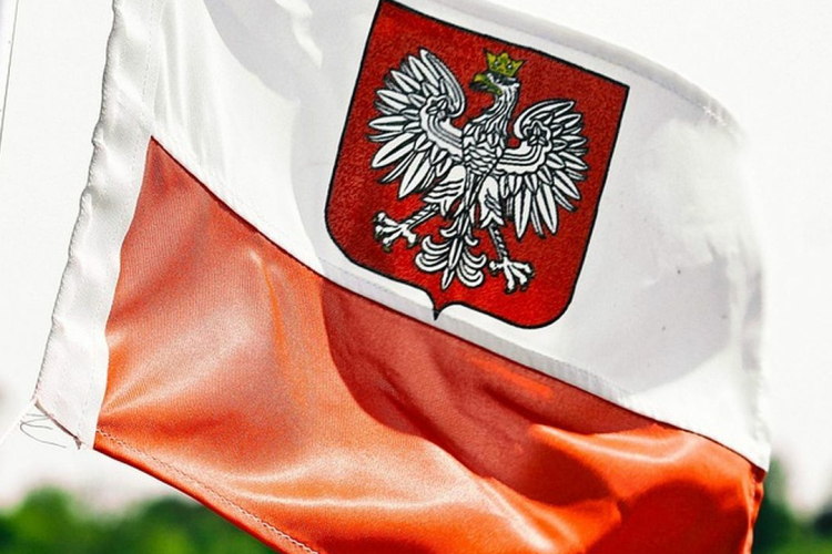 A lengyel kulturális miniszter felszámolási eljárást indított a közmédia ellen